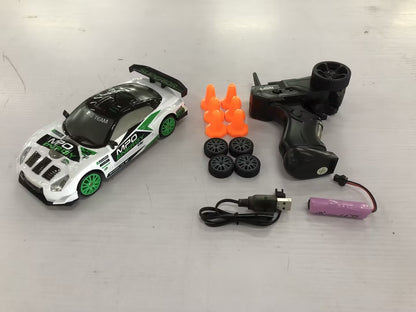 2.4G Drift Rc Car 4WD RC Drift Car